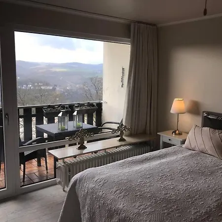 3castleview , Cosy Mit Grandiosem Blick Patersberg